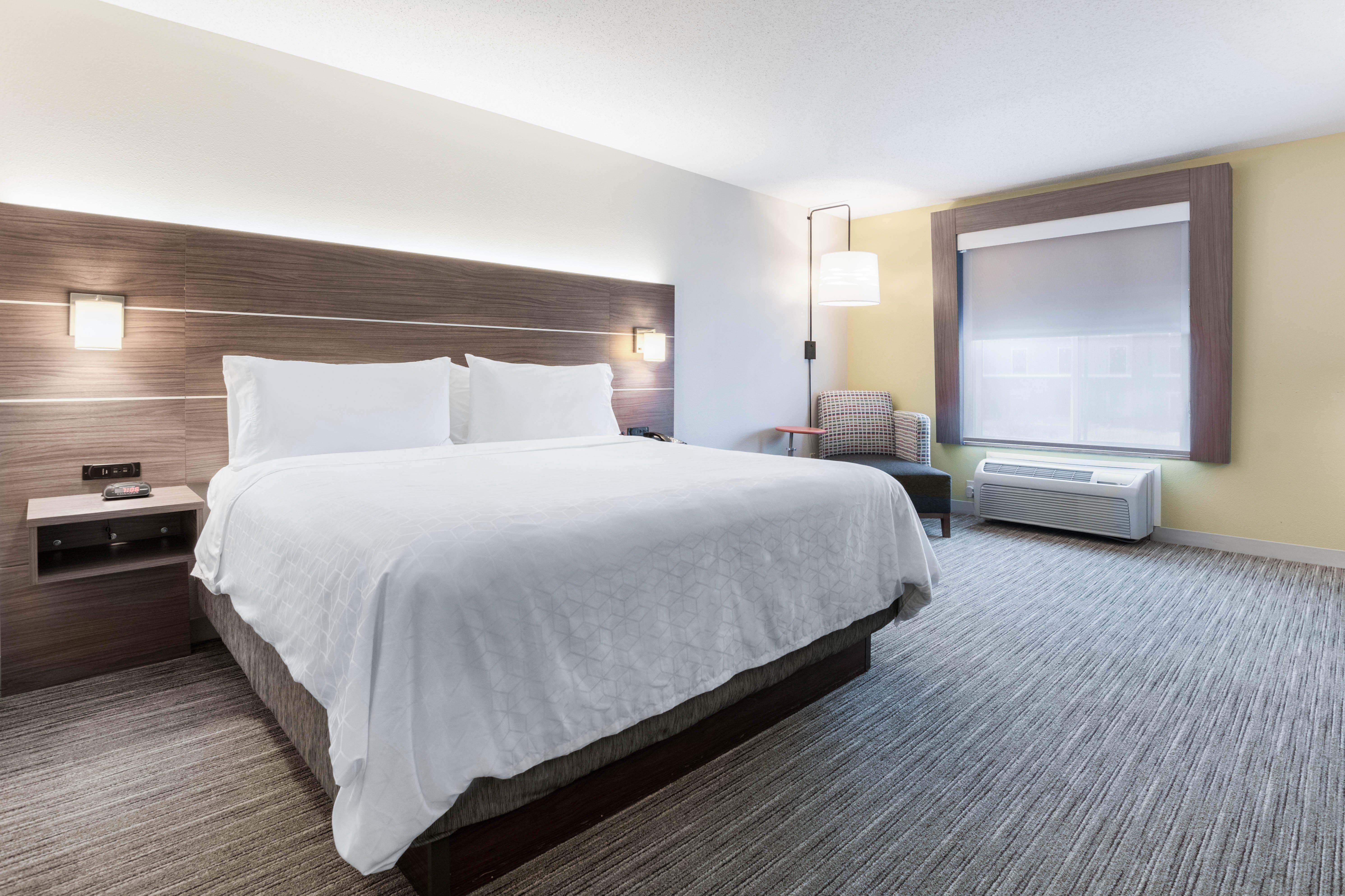 Express & By Ihg Hotel