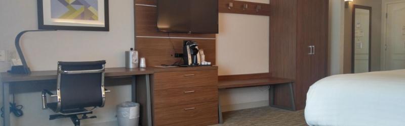 Express & By Ihg Hotel 3*