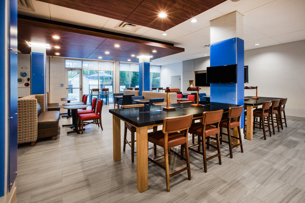 Hotel Express & By Ihg Jasper